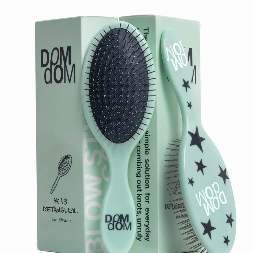 DD_PDP_GREEN_DETANGLER_BRUSH_1_1a8e9407-cca2-4345-89a5-feb651807c42.webp
